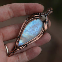Load image into Gallery viewer, Moonstone