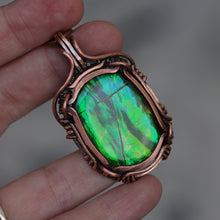Load image into Gallery viewer, Canadian Ammolite