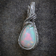 Load image into Gallery viewer, Elora