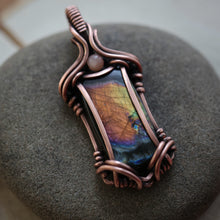 Load image into Gallery viewer, Spectrolite Labradrorite