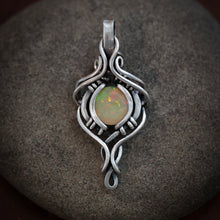 Load image into Gallery viewer, Serelune
