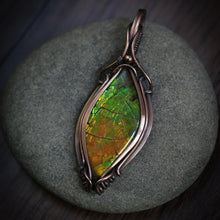 Load image into Gallery viewer, Ammolite
