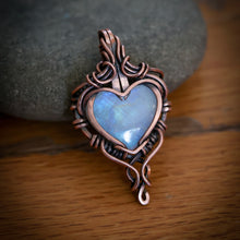 Load image into Gallery viewer, Moonstone heart
