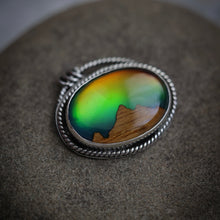 Load image into Gallery viewer, Wooden Hill inlay in Crystal and Aurora Opal doublet
