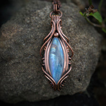 Load image into Gallery viewer, Moonstone
