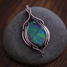Load image into Gallery viewer, Canadian Ammolite
