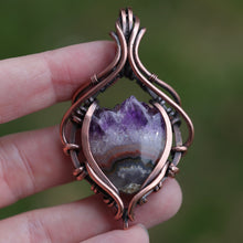 Load image into Gallery viewer, Amethyst Catherdral
