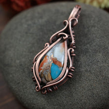 Load image into Gallery viewer, Spiny Oyster shell/ Kingman Turquoise/ Bronze composite
