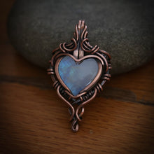 Load image into Gallery viewer, Moonstone heart

