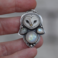 Load image into Gallery viewer, Porcelain Snow Owl head  with Moonstones
