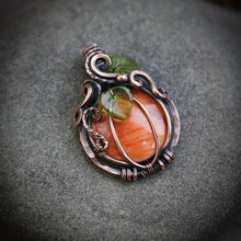 Load image into Gallery viewer, Spiny Oyster Shell Pumpkin
