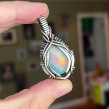 Load and play video in Gallery viewer, Aurora Opal and Quartz doublet
