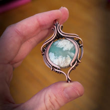 Load and play video in Gallery viewer, Stinking Water Plume agate Doublet

